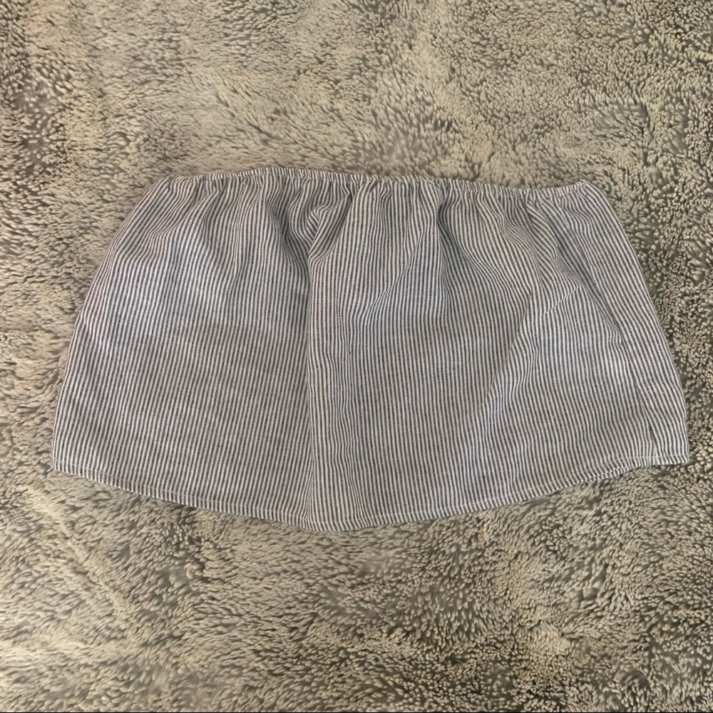 Brandy Melville strapless top